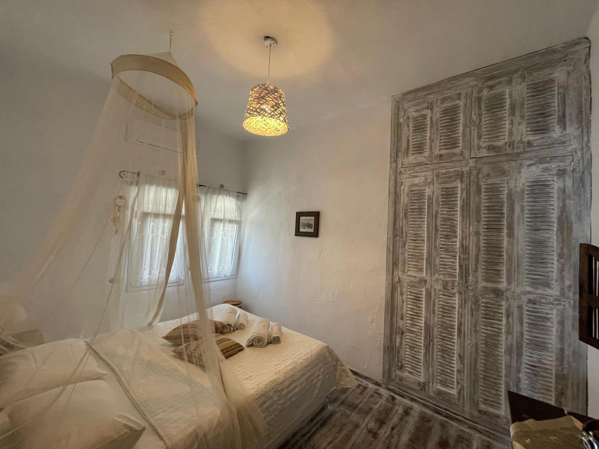 Atlazia Suites Alinda  Luaran gambar