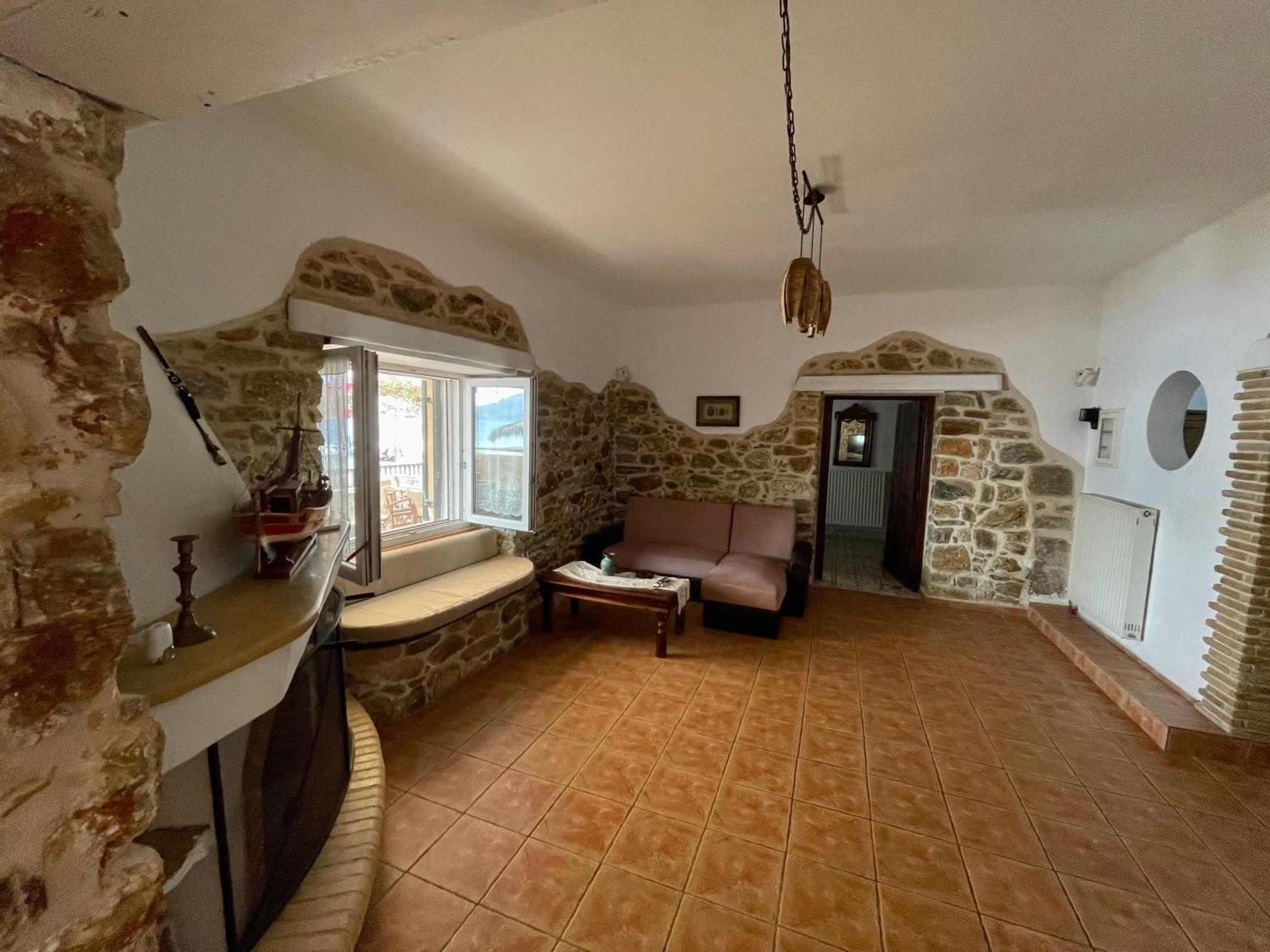 Atlazia Suites Alinda  Luaran gambar