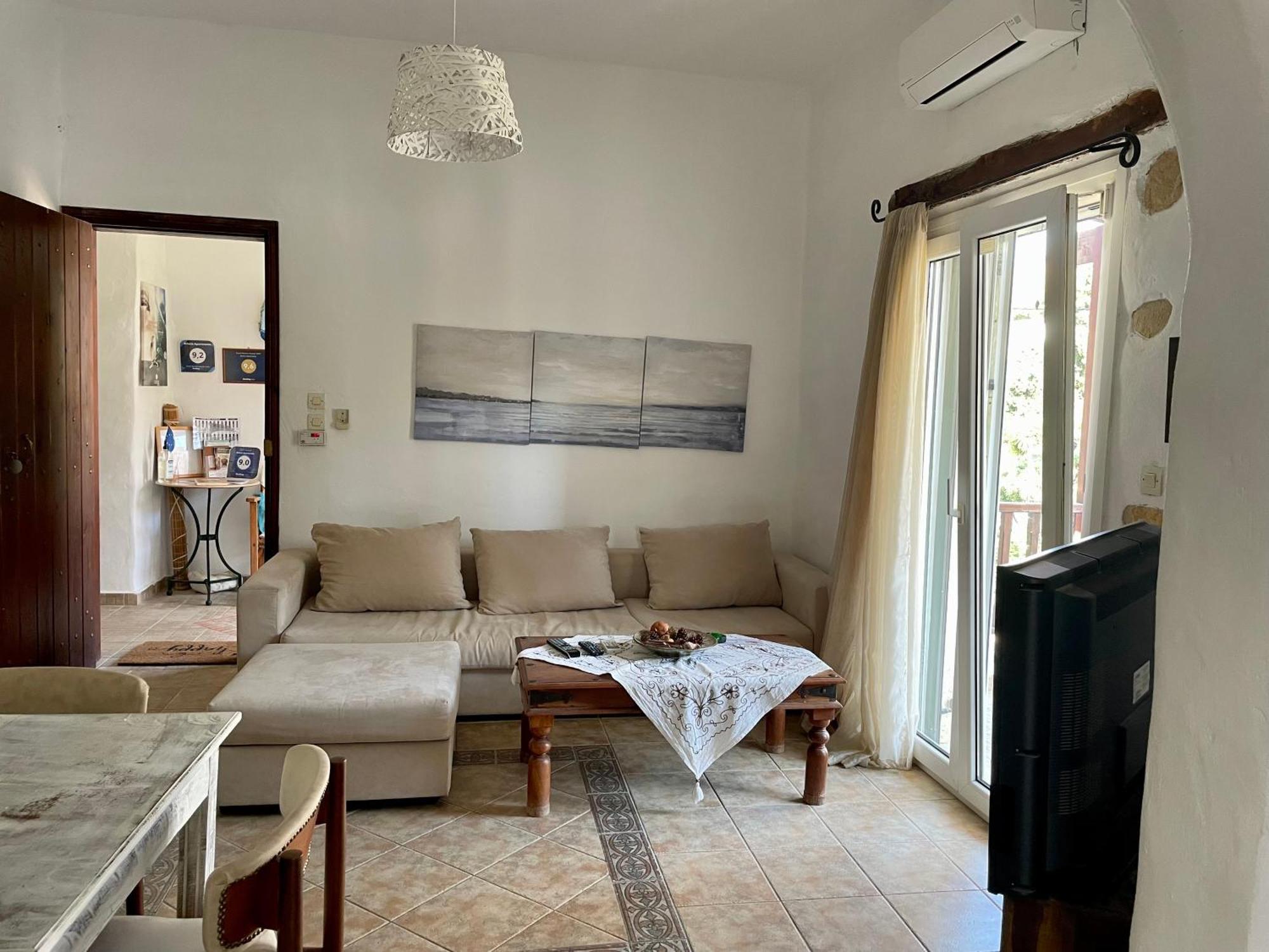 Atlazia Suites Alinda  Luaran gambar