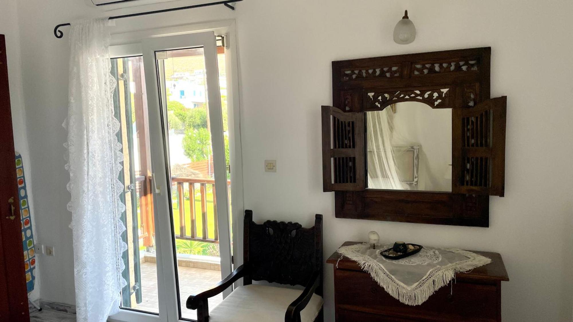 Atlazia Suites Alinda  Luaran gambar