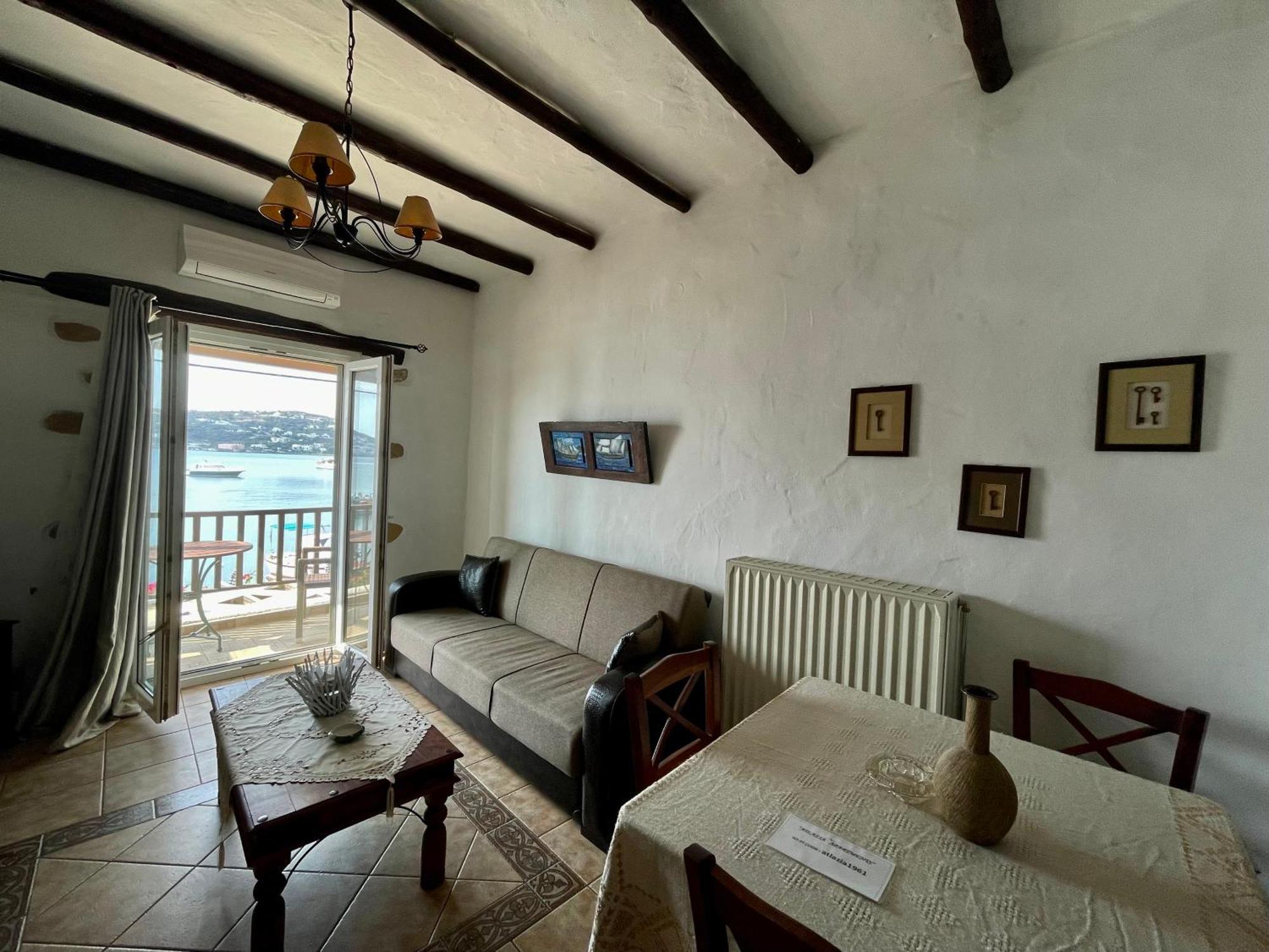 Atlazia Suites Alinda  Luaran gambar