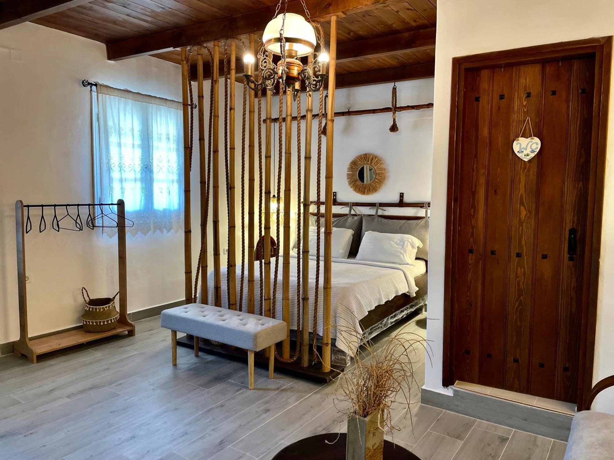Atlazia Suites Alinda  Luaran gambar